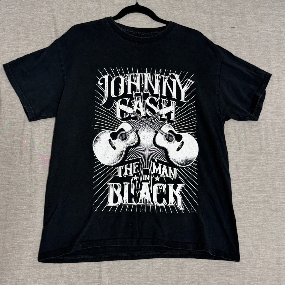Johnny Cash The Man In Black Graphic T-Shirt Black Short Sleeve Crewneck 0456